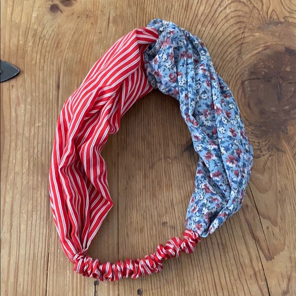 Anthropologie Accessories - Anthropologie Twist Elastic Headband
